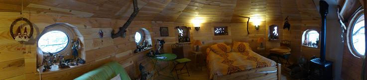 photos/cabaneintérieur_2.JPG